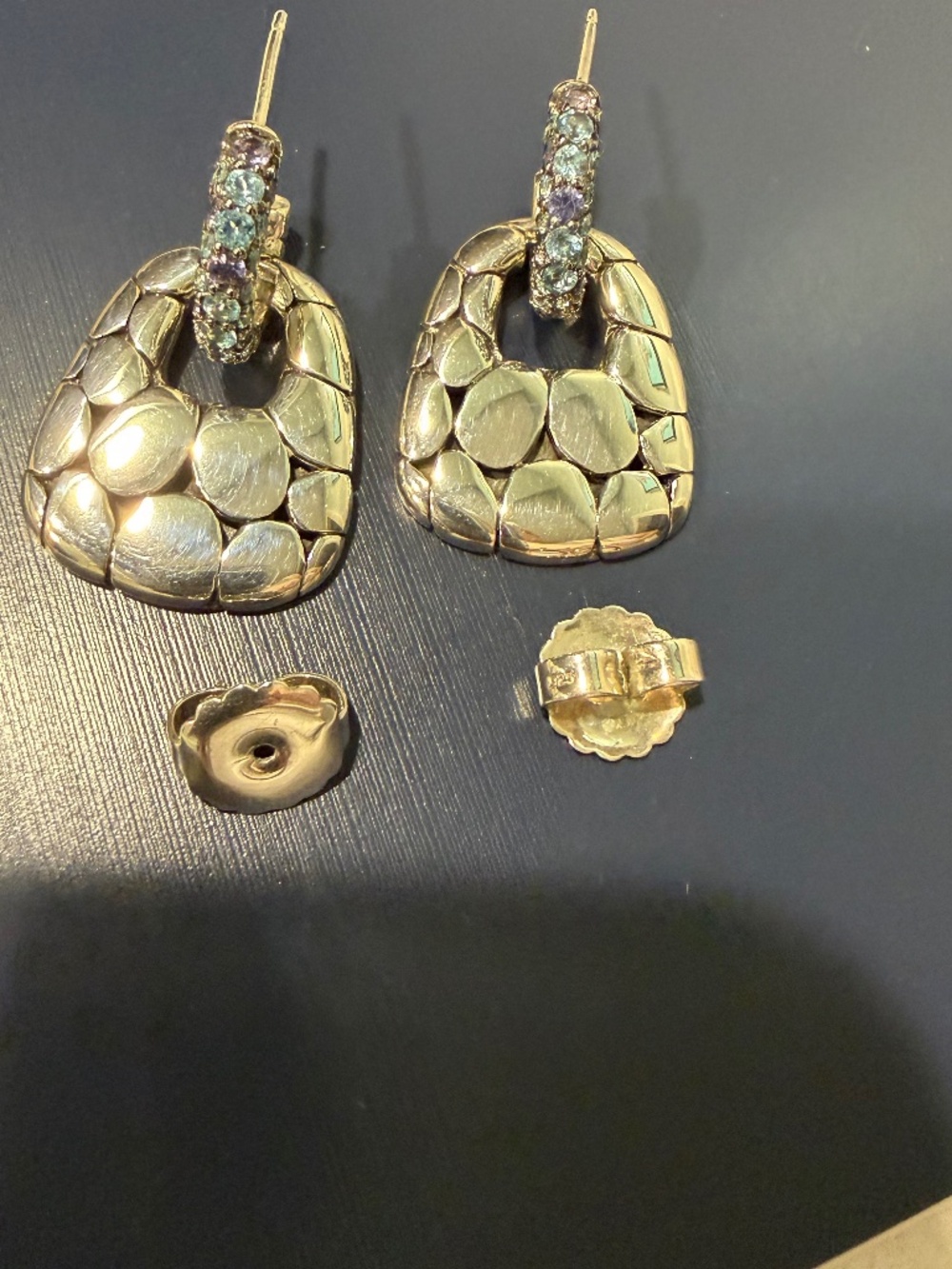 John Hardy Kali Lava Half Hoop w/Doorknocker iolite & Blue Topaz Earrings - Picture 3 of 4